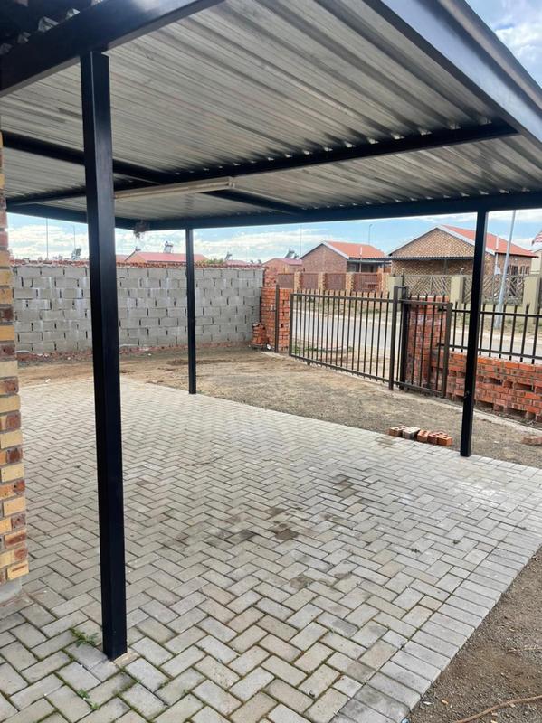 3 Bedroom Property for Sale in Hillside Free State